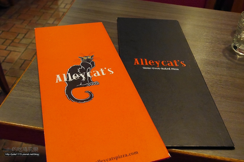 Alleycat's,Pizza,倫敦,土耳其,大阪,宜蘭,居酒屋,捷克,新板誠品店,旅遊,早午餐,板橋,板橋 親子餐廳,板橋食記,法國,異國料理,美味食記,美食,自由行,親子餐廳,親子餐廳板橋 @跟著Julie一起走吧