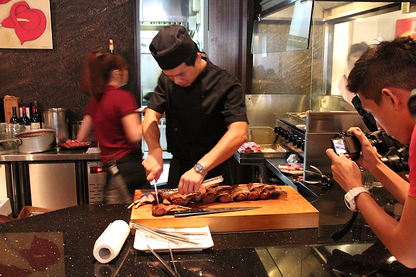 URGO開幕慶美國犇牛試吃體驗,中秋烤肉節買肉的好所在,倫敦,土耳其,大阪,宜蘭,居酒屋,捷克,旅遊,早午餐,板橋,法國,美味食記,美食,自由行,西餐,試吃 @跟著Julie一起走吧 URGO開幕慶美國犇牛試吃體驗,中秋烤肉節買肉的好所在,倫敦,土耳其,大阪,宜蘭,居酒屋,捷克,旅遊,早午餐,板橋,法國,美味食記,美食,自由行,西餐,試吃 @跟著Julie一起走吧