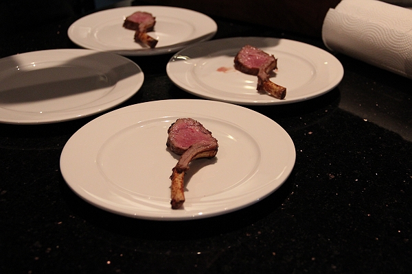 URGO開幕慶美國犇牛試吃體驗,中秋烤肉節買肉的好所在,倫敦,土耳其,大阪,宜蘭,居酒屋,捷克,旅遊,早午餐,板橋,法國,美味食記,美食,自由行,西餐,試吃 @跟著Julie一起走吧 URGO開幕慶美國犇牛試吃體驗,中秋烤肉節買肉的好所在,倫敦,土耳其,大阪,宜蘭,居酒屋,捷克,旅遊,早午餐,板橋,法國,美味食記,美食,自由行,西餐,試吃 @跟著Julie一起走吧