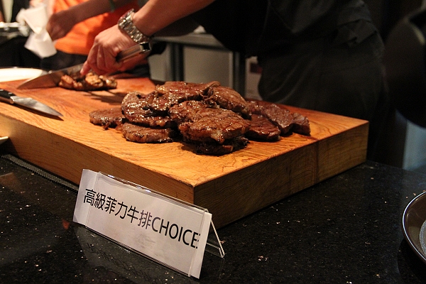 URGO開幕慶美國犇牛試吃體驗,中秋烤肉節買肉的好所在,倫敦,土耳其,大阪,宜蘭,居酒屋,捷克,旅遊,早午餐,板橋,法國,美味食記,美食,自由行,西餐,試吃 @跟著Julie一起走吧 URGO開幕慶美國犇牛試吃體驗,中秋烤肉節買肉的好所在,倫敦,土耳其,大阪,宜蘭,居酒屋,捷克,旅遊,早午餐,板橋,法國,美味食記,美食,自由行,西餐,試吃 @跟著Julie一起走吧