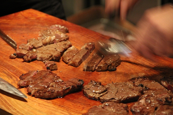 URGO開幕慶美國犇牛試吃體驗,中秋烤肉節買肉的好所在,倫敦,土耳其,大阪,宜蘭,居酒屋,捷克,旅遊,早午餐,板橋,法國,美味食記,美食,自由行,西餐,試吃 @跟著Julie一起走吧 URGO開幕慶美國犇牛試吃體驗,中秋烤肉節買肉的好所在,倫敦,土耳其,大阪,宜蘭,居酒屋,捷克,旅遊,早午餐,板橋,法國,美味食記,美食,自由行,西餐,試吃 @跟著Julie一起走吧