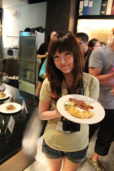 URGO開幕慶美國犇牛試吃體驗,中秋烤肉節買肉的好所在,倫敦,土耳其,大阪,宜蘭,居酒屋,捷克,旅遊,早午餐,板橋,法國,美味食記,美食,自由行,西餐,試吃 @跟著Julie一起走吧 URGO開幕慶美國犇牛試吃體驗,中秋烤肉節買肉的好所在,倫敦,土耳其,大阪,宜蘭,居酒屋,捷克,旅遊,早午餐,板橋,法國,美味食記,美食,自由行,西餐,試吃 @跟著Julie一起走吧