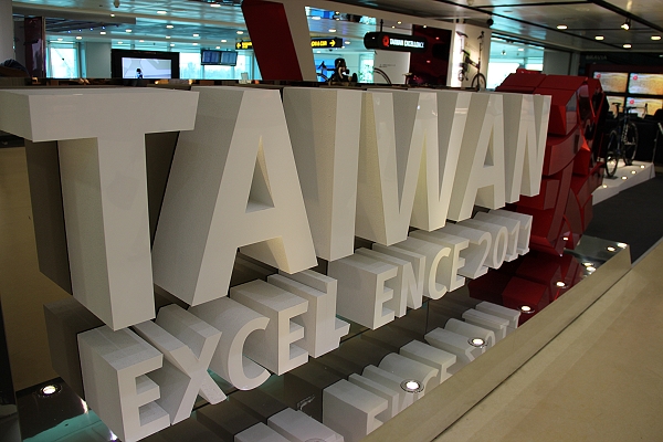 2011,7.25,倫敦,國外旅遊,土耳其,大阪,宜蘭,居酒屋,從台灣飛日本關西啦,捷克,旅亭夏頌,旅遊,日本京阪神,早午餐,板橋,法國,神戶,美食,自由行 @跟著Julie一起走吧 2011,7.25,倫敦,國外旅遊,土耳其,大阪,宜蘭,居酒屋,從台灣飛日本關西啦,捷克,旅亭夏頌,旅遊,日本京阪神,早午餐,板橋,法國,神戶,美食,自由行 @跟著Julie一起走吧