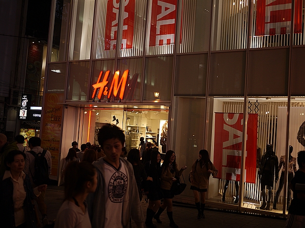 2010.10月大阪出差全記錄,laduree 大阪,uniqlo 大阪 旗艦店,uniqlo 心齋橋,代購的商品,便利商店等等,倫敦,國外旅遊,土耳其,大阪,大阪 代購,大阪uniqlo旗艦店,大阪亂亂買,大阪代購,大阪吃喝玩樂,宜蘭,居酒屋,心齋橋,心齋橋 uniqlo,心齋橋的UNIQLO旗艦店,捷克,旅遊,早午餐,板橋,法國,美食,自由行 @跟著Julie一起走吧 2010.10月大阪出差全記錄,laduree 大阪,uniqlo 大阪 旗艦店,uniqlo 心齋橋,代購的商品,便利商店等等,倫敦,國外旅遊,土耳其,大阪,大阪 代購,大阪uniqlo旗艦店,大阪亂亂買,大阪代購,大阪吃喝玩樂,宜蘭,居酒屋,心齋橋,心齋橋 uniqlo,心齋橋的UNIQLO旗艦店,捷克,旅遊,早午餐,板橋,法國,美食,自由行 @跟著Julie一起走吧