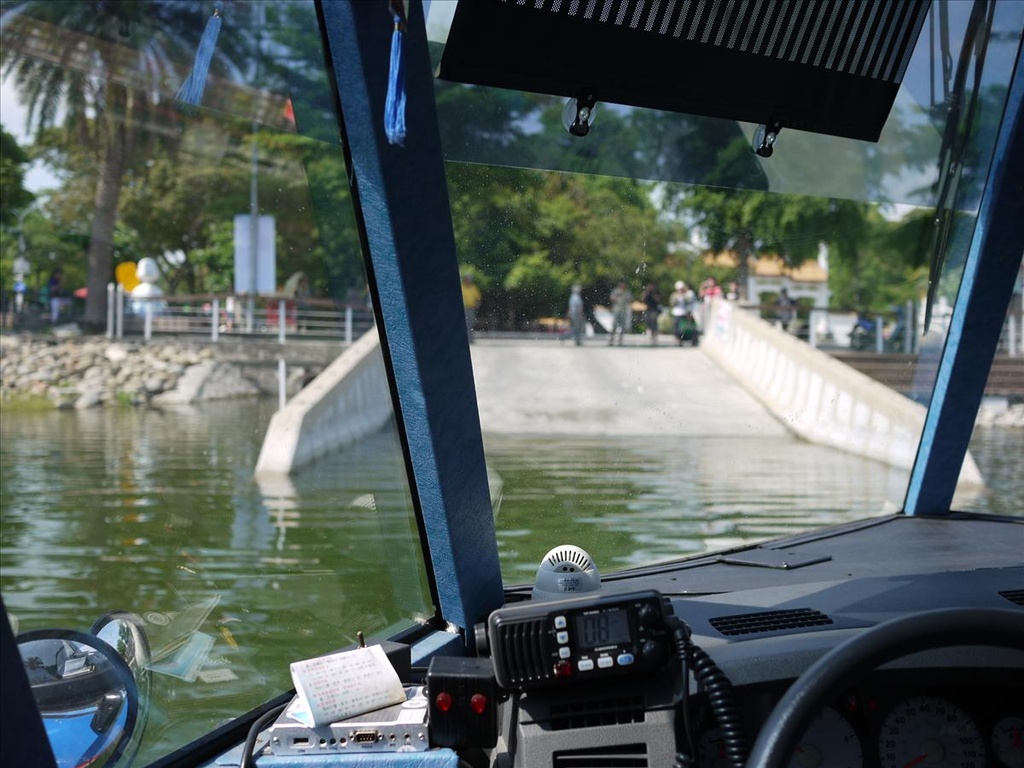 2010高雄,7.11,倫敦,南部,國內旅遊,土耳其,大阪,宜蘭,居酒屋,捷克,旅遊,早午餐,板橋,法國,美食,自由行,高雄鴨子船初體驗 @跟著Julie一起走吧 2010高雄,7.11,倫敦,南部,國內旅遊,土耳其,大阪,宜蘭,居酒屋,捷克,旅遊,早午餐,板橋,法國,美食,自由行,高雄鴨子船初體驗 @跟著Julie一起走吧