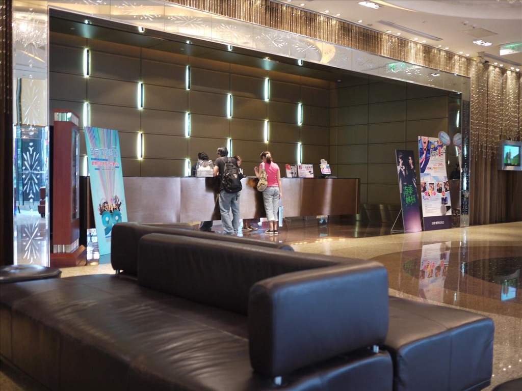 2010.8.3,倫敦,努力玩的時光,土耳其,大阪,宜蘭,居酒屋,捷克,旅遊,早午餐,板橋,法國,活動紀錄,美食,自由行,西門錢櫃,西門錢櫃的艾瑪送行趴,錢櫃大包廂照片 @跟著Julie一起走吧 2010.8.3,倫敦,努力玩的時光,土耳其,大阪,宜蘭,居酒屋,捷克,旅遊,早午餐,板橋,法國,活動紀錄,美食,自由行,西門錢櫃,西門錢櫃的艾瑪送行趴,錢櫃大包廂照片 @跟著Julie一起走吧