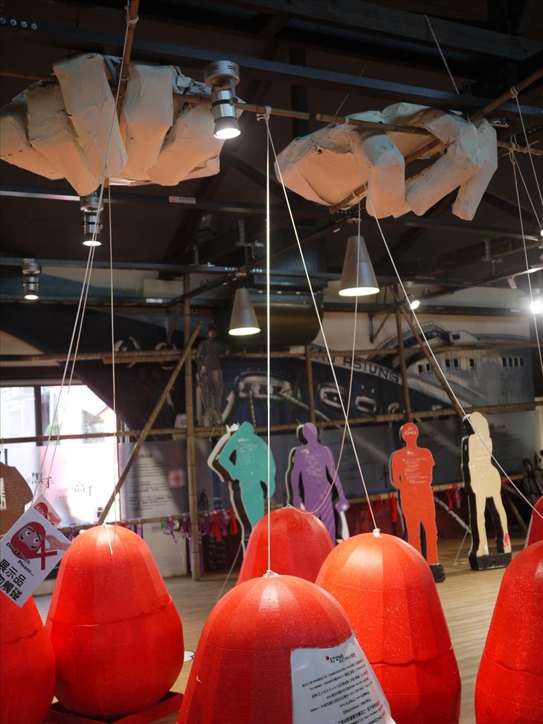 2010高雄,3D龍圖,7.10,倫敦,南部,國內旅遊,土耳其,大阪,宜蘭,居酒屋,捷克,旅遊,早午餐,板橋,法國,美食,自由行,超自然展,駁二特區之勞工博物館 @跟著Julie一起走吧 2010高雄,3D龍圖,7.10,倫敦,南部,國內旅遊,土耳其,大阪,宜蘭,居酒屋,捷克,旅遊,早午餐,板橋,法國,美食,自由行,超自然展,駁二特區之勞工博物館 @跟著Julie一起走吧