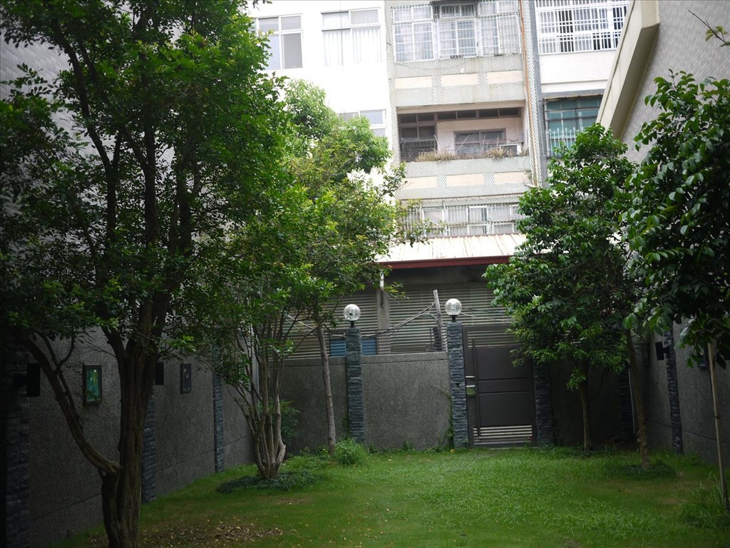 2010高雄,7.10,Booking,倫敦,南部,國內旅遊,土耳其,大阪,宜蘭,居酒屋,捷克,旅遊,早午餐,板橋,法國,美食,自由行,鹽埕埔區一間很特別的租書店 @跟著Julie一起走吧 2010高雄,7.10,Booking,倫敦,南部,國內旅遊,土耳其,大阪,宜蘭,居酒屋,捷克,旅遊,早午餐,板橋,法國,美食,自由行,鹽埕埔區一間很特別的租書店 @跟著Julie一起走吧