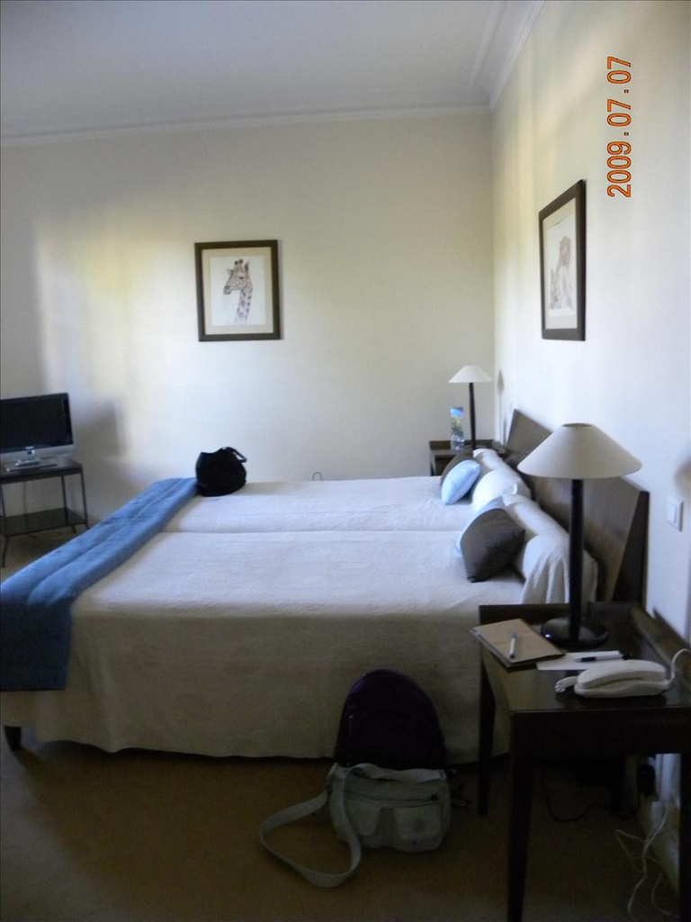 2009法國,7.7亞維農,Avignon,倫敦,國外旅遊,土耳其,大阪,宜蘭,居酒屋,捷克,旅遊,早午餐,晚餐,板橋,法國,的住宿農莊,美食,自由行 @跟著Julie一起走吧 2009法國,7.7亞維農,Avignon,倫敦,國外旅遊,土耳其,大阪,宜蘭,居酒屋,捷克,旅遊,早午餐,晚餐,板橋,法國,的住宿農莊,美食,自由行 @跟著Julie一起走吧