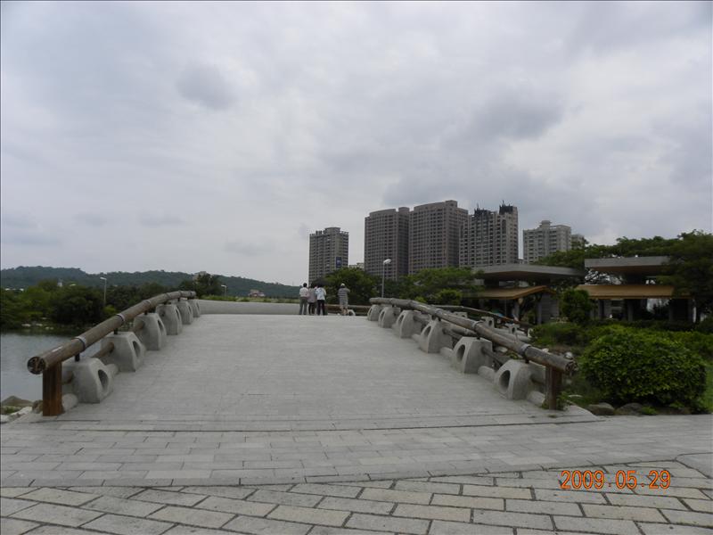 2009.5.29,倫敦,南部,國內旅遊,土耳其,大阪,宜蘭,居酒屋,捷克,旅遊,早午餐,板橋,法國,美食,自由行,高雄市立美術館篇,高雄美術館,高雄趴趴走 @跟著Julie一起走吧 2009.5.29,倫敦,南部,國內旅遊,土耳其,大阪,宜蘭,居酒屋,捷克,旅遊,早午餐,板橋,法國,美食,自由行,高雄市立美術館篇,高雄美術館,高雄趴趴走 @跟著Julie一起走吧
