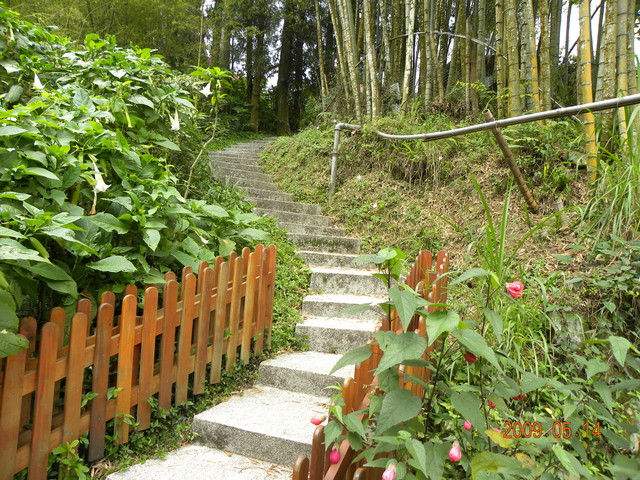 2009.5.14奮起湖緩慢之旅,vol.10,倫敦,南部,國內旅遊,土耳其,大阪,奮起湖文史館,奮起湖爆走,宜蘭,居酒屋,捷克,旅遊,早午餐,板橋,法國,美食,自由行 @跟著Julie一起走吧 2009.5.14奮起湖緩慢之旅,vol.10,倫敦,南部,國內旅遊,土耳其,大阪,奮起湖文史館,奮起湖爆走,宜蘭,居酒屋,捷克,旅遊,早午餐,板橋,法國,美食,自由行 @跟著Julie一起走吧