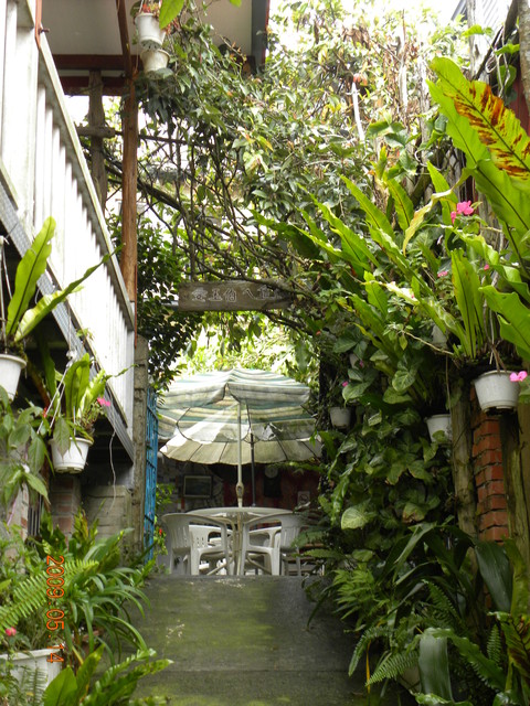 2009.5.14奮起湖緩慢之旅,vol.9,倫敦,南部,國內旅遊,土耳其,大阪,宜蘭,居酒屋,愛玉伯,捷克,旅遊,早午餐,板橋,法國,美食,老老街,自由行 @跟著Julie一起走吧 2009.5.14奮起湖緩慢之旅,vol.9,倫敦,南部,國內旅遊,土耳其,大阪,宜蘭,居酒屋,愛玉伯,捷克,旅遊,早午餐,板橋,法國,美食,老老街,自由行 @跟著Julie一起走吧